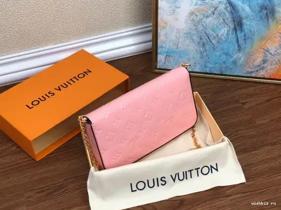 WIS POCHETTE VUITTON FÉLICIE LOUIS 0630